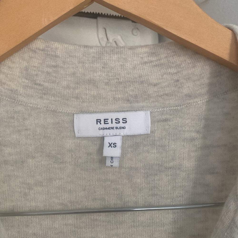 REISS Kelly Zip Wool & Cashmere-blend Sweater Top In Nocolor - Picture 5 of 9